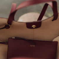 Cyme - Textured Black Cherry