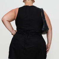 Yumiko Romper Black Curve
