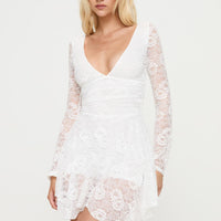 Nautia Lace Long Sleeve Romper White