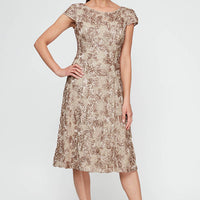 Plus Audrey Rosette Lace Short Dress