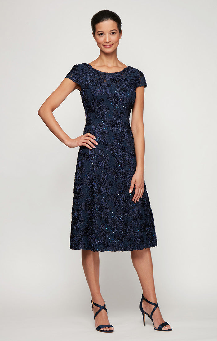 Petite Audrey Rosette Lace Short Dress